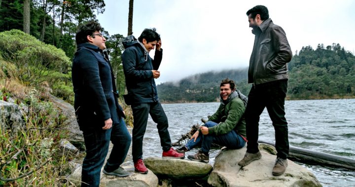 Desde México, Super Flumina presenta su nuevo single «Se acuesta el mar»